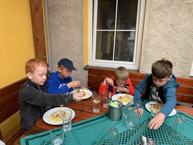 img00016.jpg