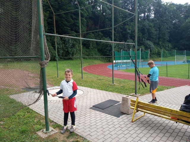 img00006.jpg